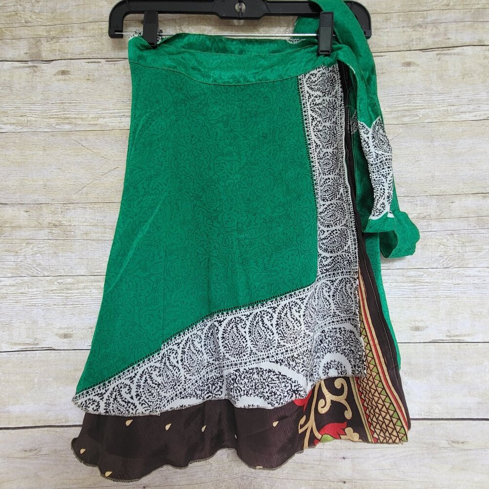 EUC L/XL Wrap Skirt made from Saris Made in India